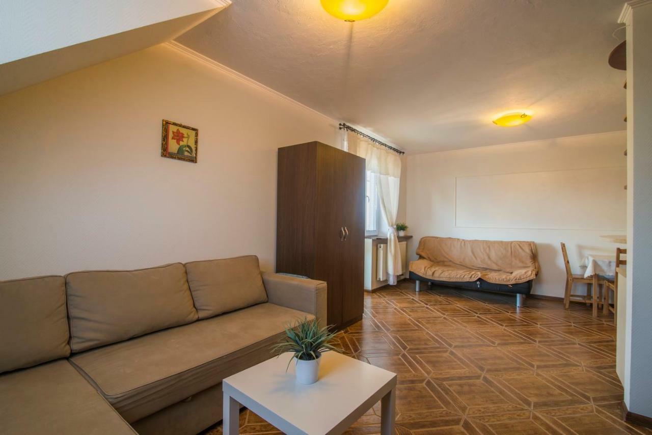 Pionow Rodzinne Apartamenty Urocza 10 Krynica Morska Εξωτερικό φωτογραφία