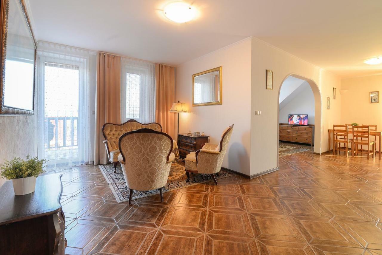 Pionow Rodzinne Apartamenty Urocza 10 Krynica Morska Εξωτερικό φωτογραφία