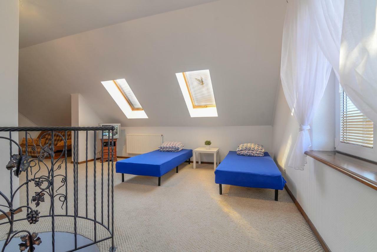 Pionow Rodzinne Apartamenty Urocza 10 Krynica Morska Εξωτερικό φωτογραφία
